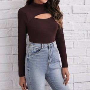 BODYCON CUTOUT TOP